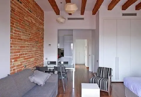 Mh Apartments Center Барселона 0*,